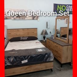 🤓 Queen Bedroom Set 