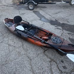 Kayak Very Stern Well Kept With The Gps Fishfinder And A Bunch Of Other Little Gadgets To Go With It. There’s Probably Over $1000 Worth Of Stuff