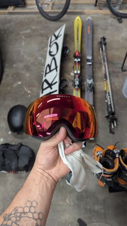 Ski/Snowboard Gear