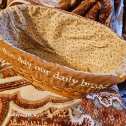 Wicker Bread Basket with Fabric Liner