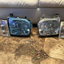 Toyota tundra Headlights 