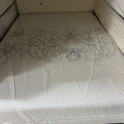 MATTRESS AND FURNITURE GREAT QUALITY