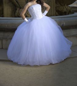 David’s bridal wedding dress