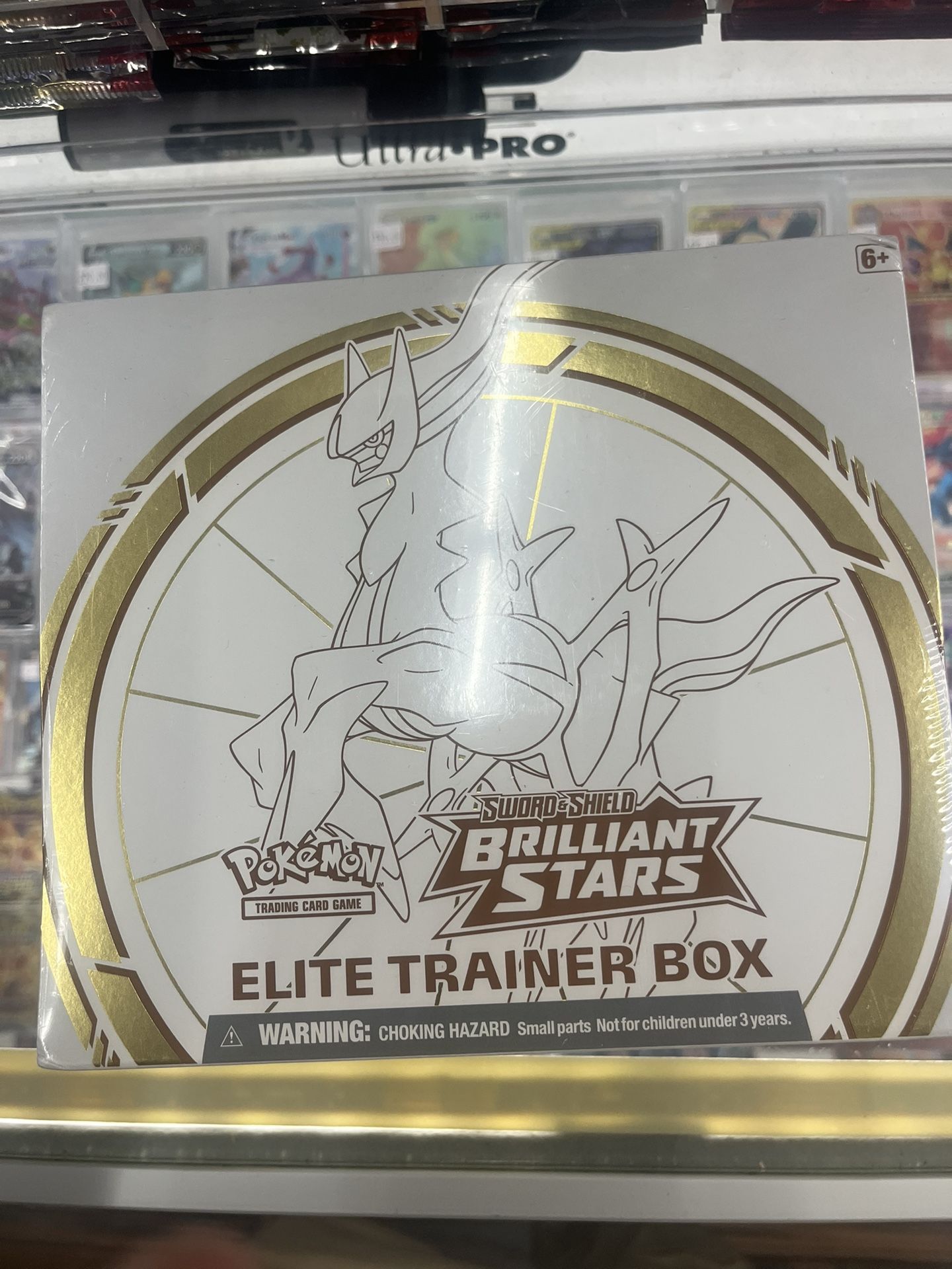 Pokemon Brilliant Stars Elite Trainer Box