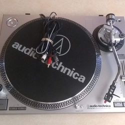 Audio Technica Turntable