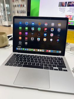 MacBook Air 13" M1 8GB Ram 256GB SSD