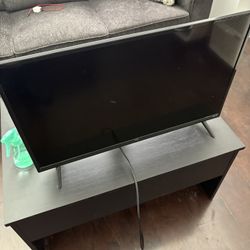 TCL 32”