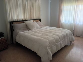Furnished room Sunny Isles