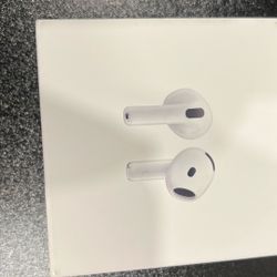 AirPods 4th Gen