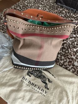 Authentic Buurrbeerrry Nova Canva bag