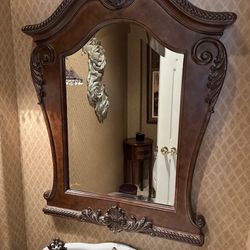Beveled Decorative Mirror 