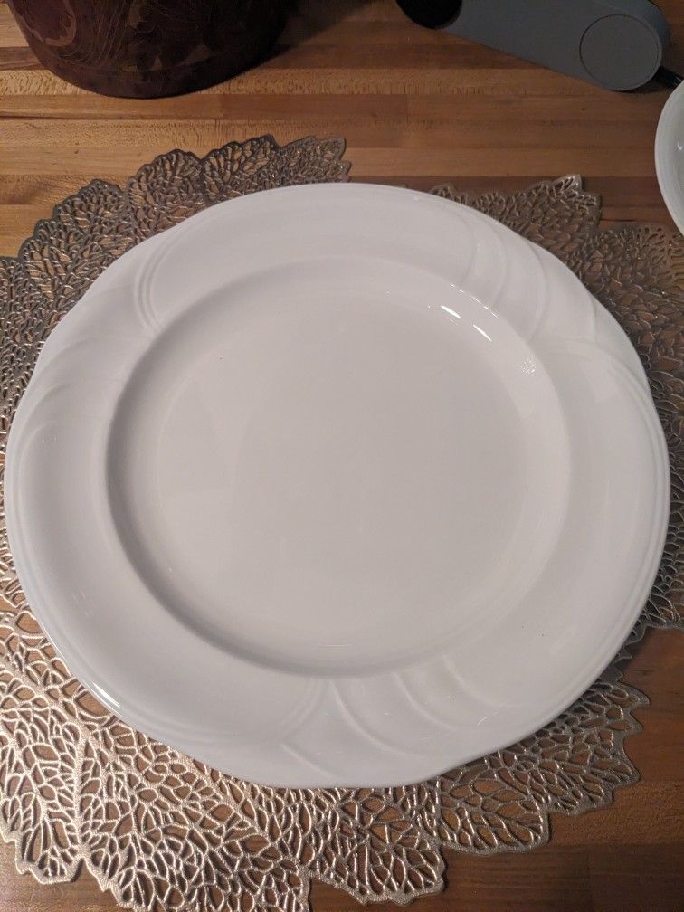 Royal Doulton English Bone China