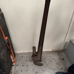 Heavy Duty Pipe Wrench 