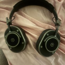 Master And Dynamic Headphones 