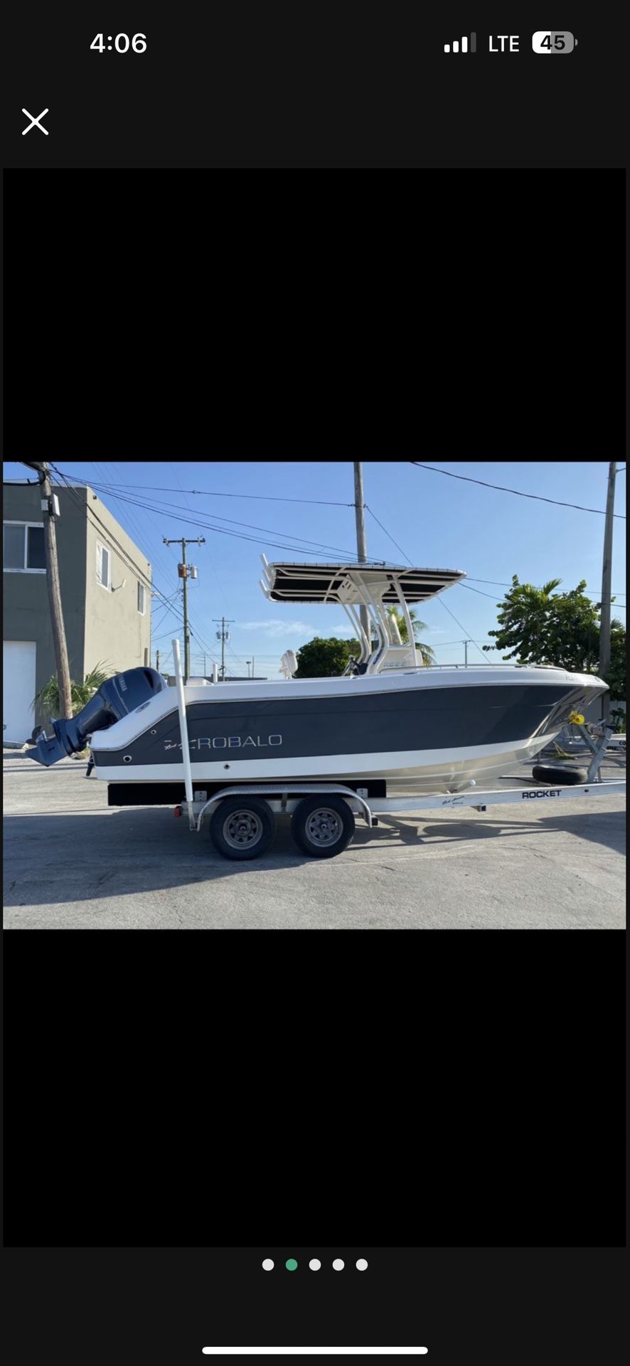 Robalo R222