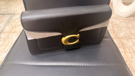 Authentic Coach purse • elegant and stylish