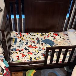 Convertible Crib 