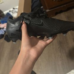 nike mercurial black 8.5