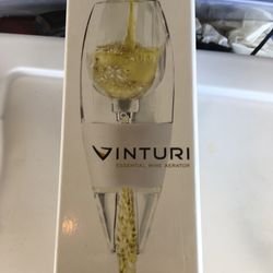 Vinturi wine aeretor