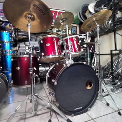 Pearl Complete Drum Set 🥁  !! $480 Or Best Offer !