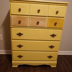 Vintage Bassett bedroom Set