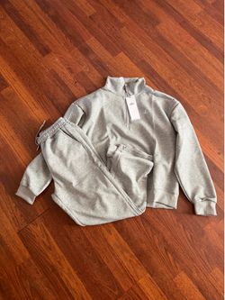 Grey Alo Yoga Sweat Set