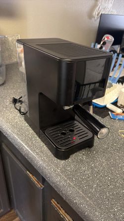 Espresso Machine with Steam Wand