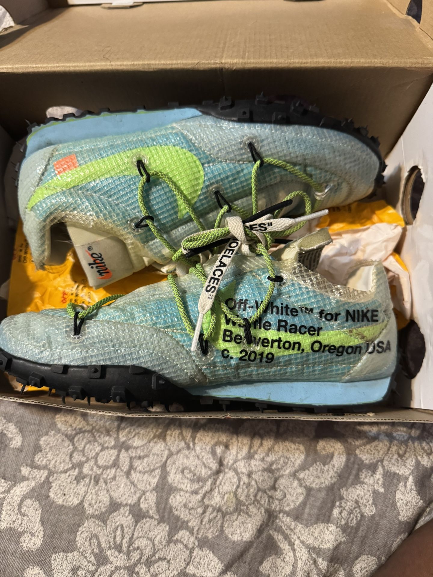 Worn🔥 Nike Waffle Racer Off-White Sz 8 Women Racers CD8180-400 Vivid Sky Blue