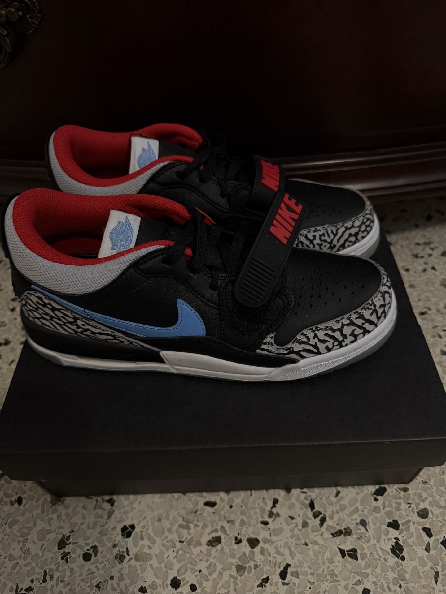 AIR JORDAN LEGACY 312 LOW (GS)