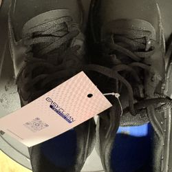 Brand new work non Slip shoes