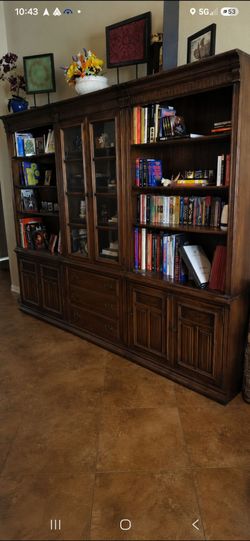 Ethan Allen royal charter oak bookcase/wall unit