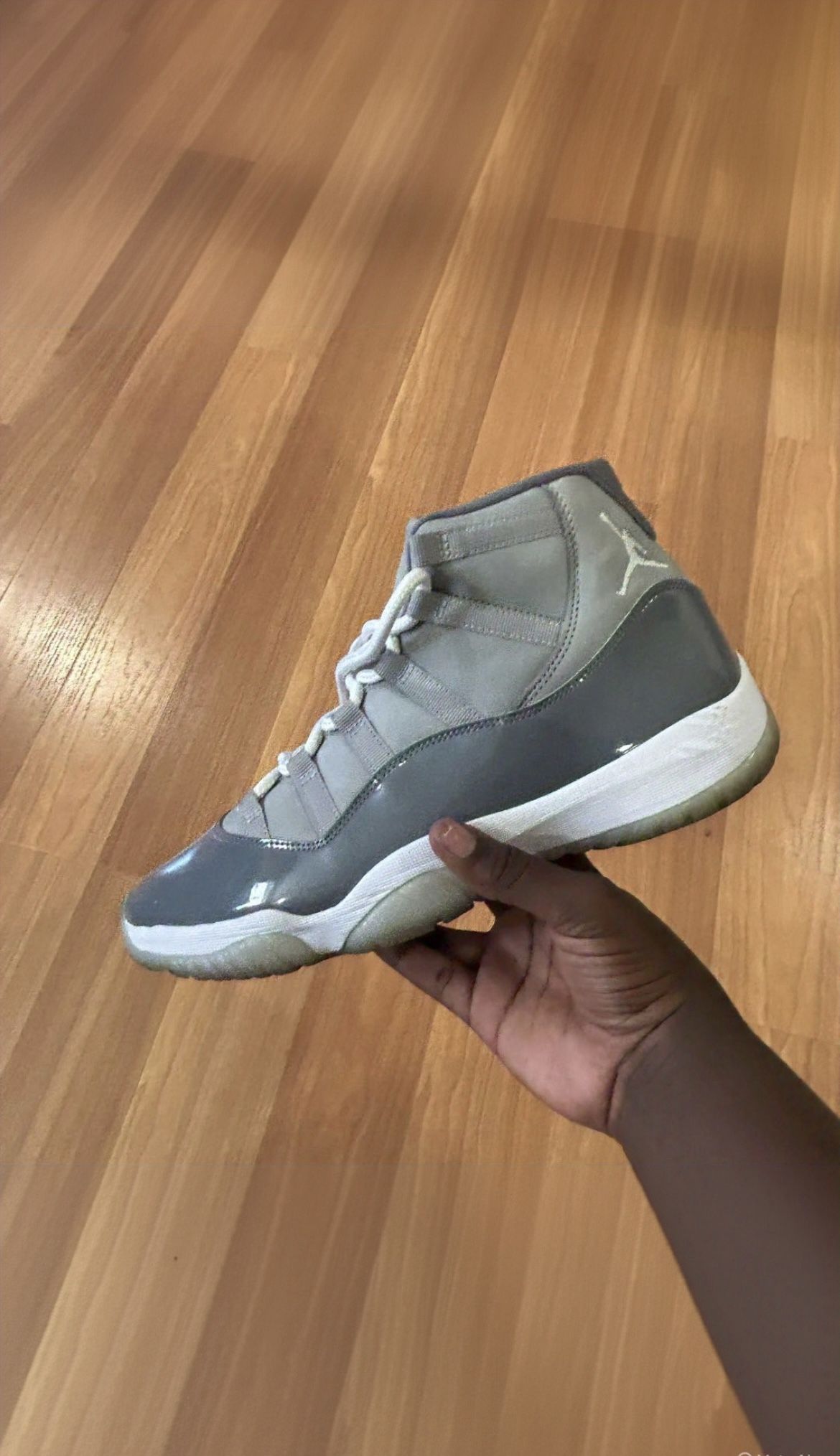 Used Jordan 11 Cool Greys Size 11.5 Men