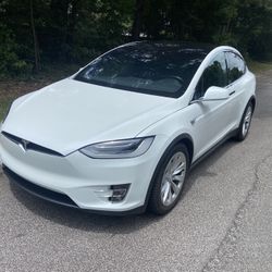 2017 Tesla X75D