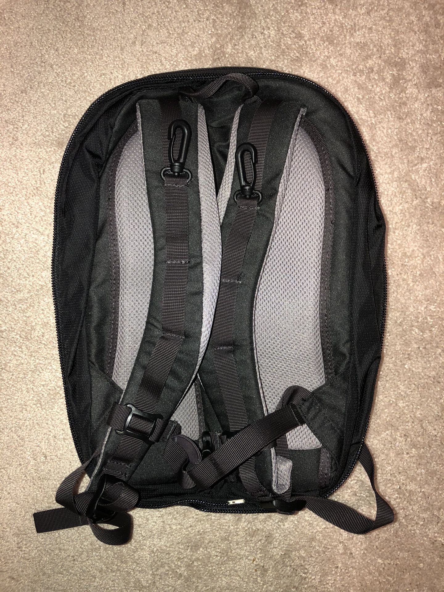 Deuter Traveller 70+10 Travel Backpack