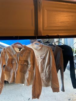 MEDIUM womans clothes
