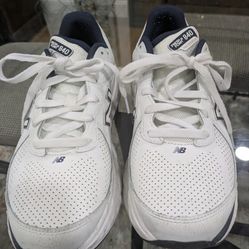 New Balance 840