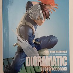 My Hero Academia Todoroki Statue