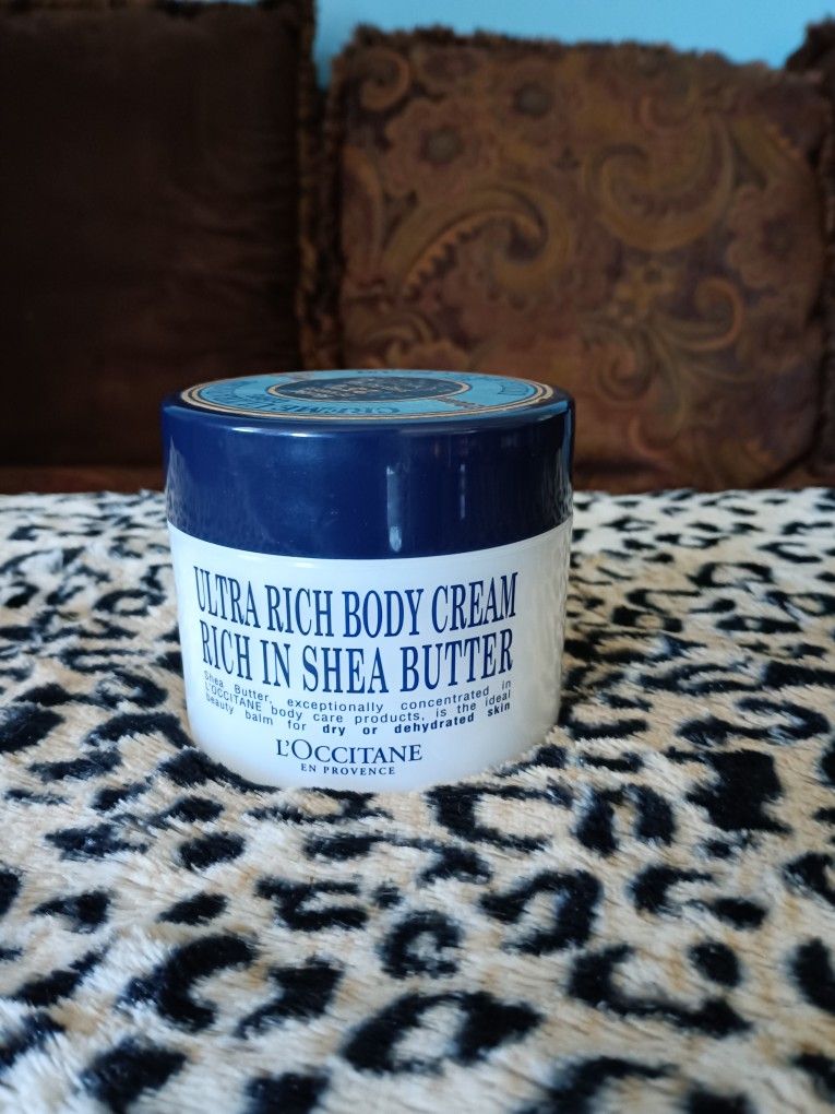 ***FALL SALE***L'Occitane Shea Body Lotion