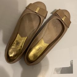 Michael By Michael Kors Flats Size 6.5