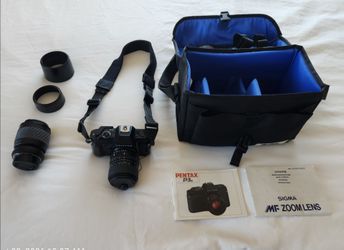 Pentax P3n 35mm SLR — Complete Kit, Mint Condition