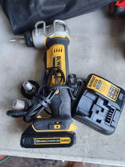 Dewalt Xpanden Tool