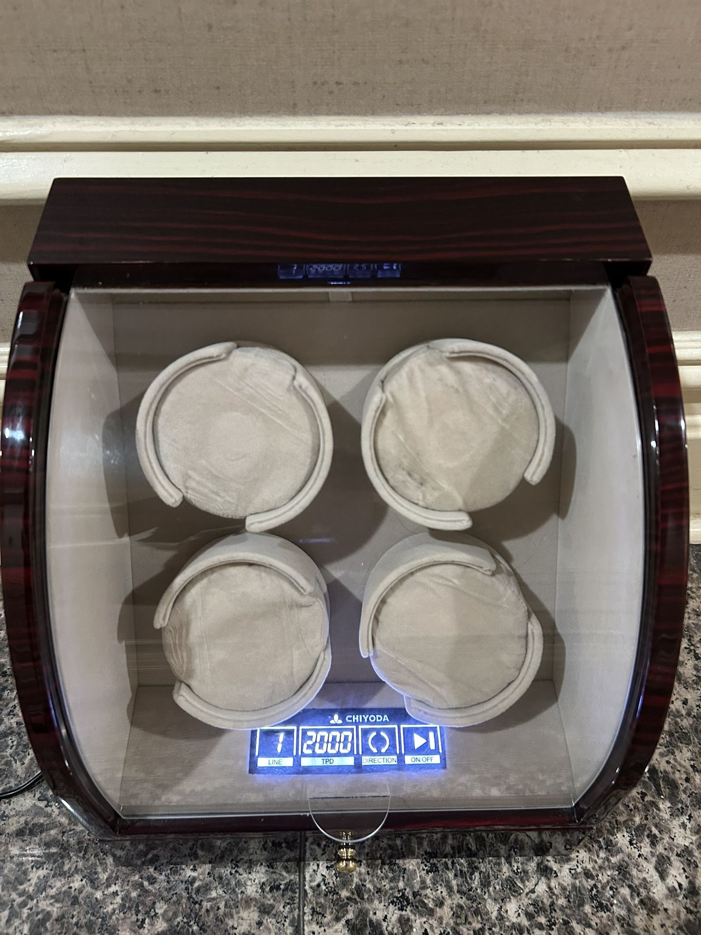 CHIYODA Watch Winder