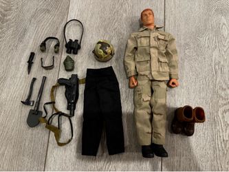 Vintage 1996 Hasbro Pawtucket GI Joe Military Action Figure 12" with Accessories