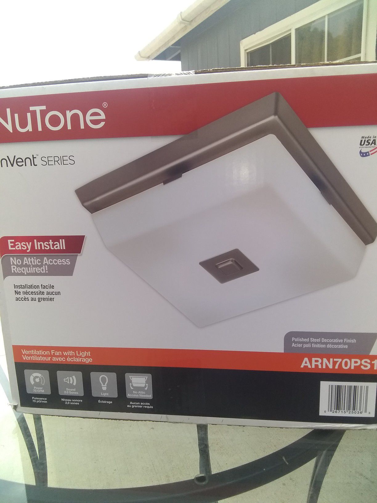 Nutone ventilation fan with light