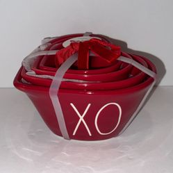 Valentine Rae Dunn Measuring Cups