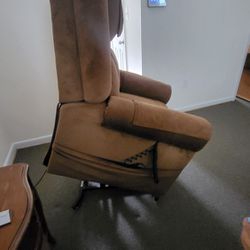 Power Lift Recliner Chair