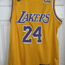 Lakers Kobe Bryant Jersey Size 50