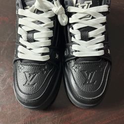 Louis Vuitton Trainer