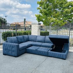 Free Delivery 🚚 Pullout Bed & Storage Sectional Couch