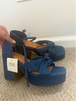 Women’s platform sandals